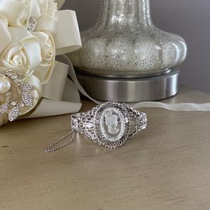 Queen Anne’s lace silver bracelet vintage